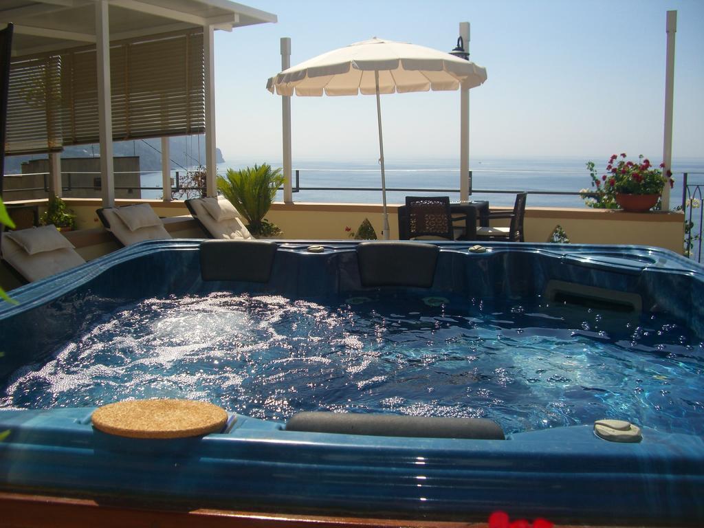 E Poi...Ravello Hotel Exterior photo